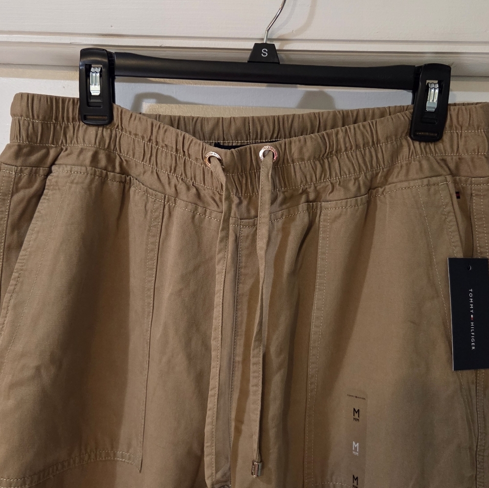 Tommy Hilfiger Women's Khaki Pull On Twill Pants, Size M - Picture 5 of 9